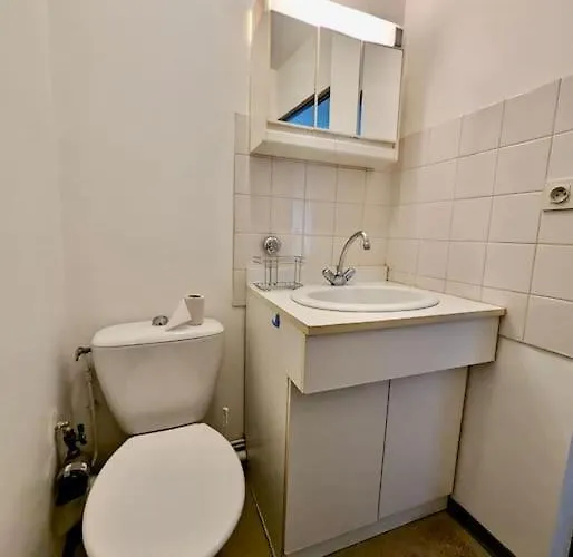 105 - Calme & Equipe Avec Parking Gratuit