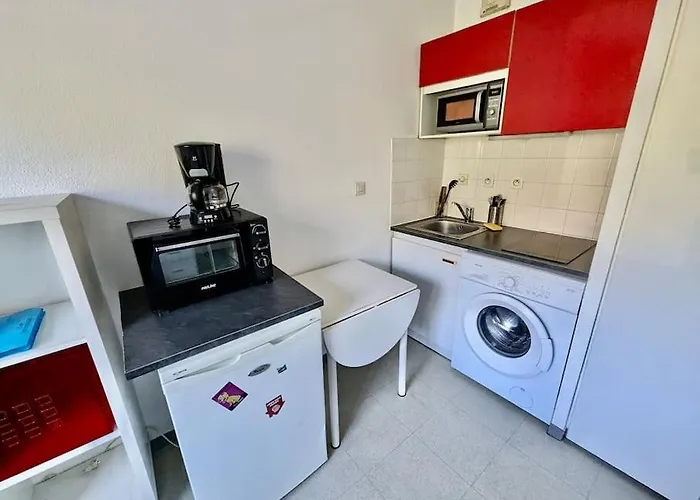 105 - Calme & Equipe Avec Parking Gratuit *